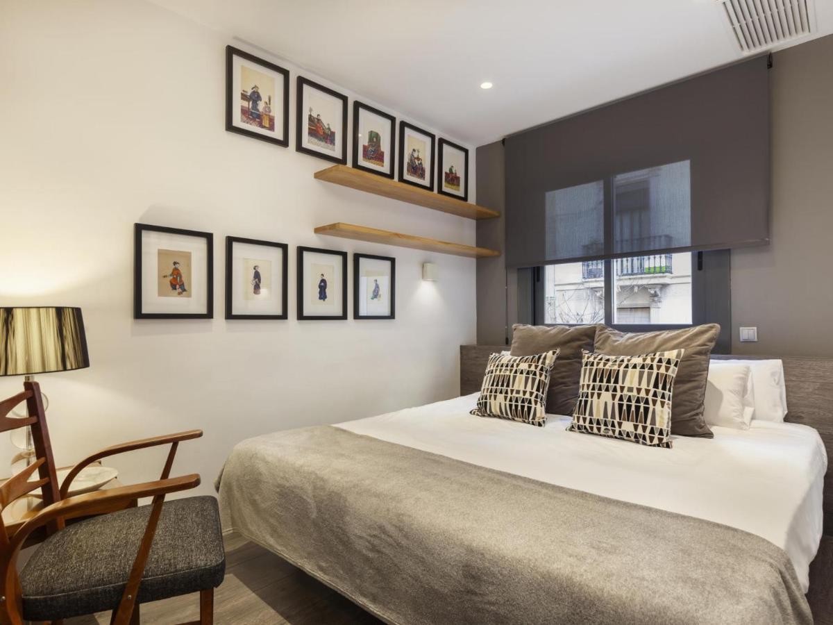 Ferienwohnung Click&Flat Luxury Cabanyes Barcelona Exterior foto