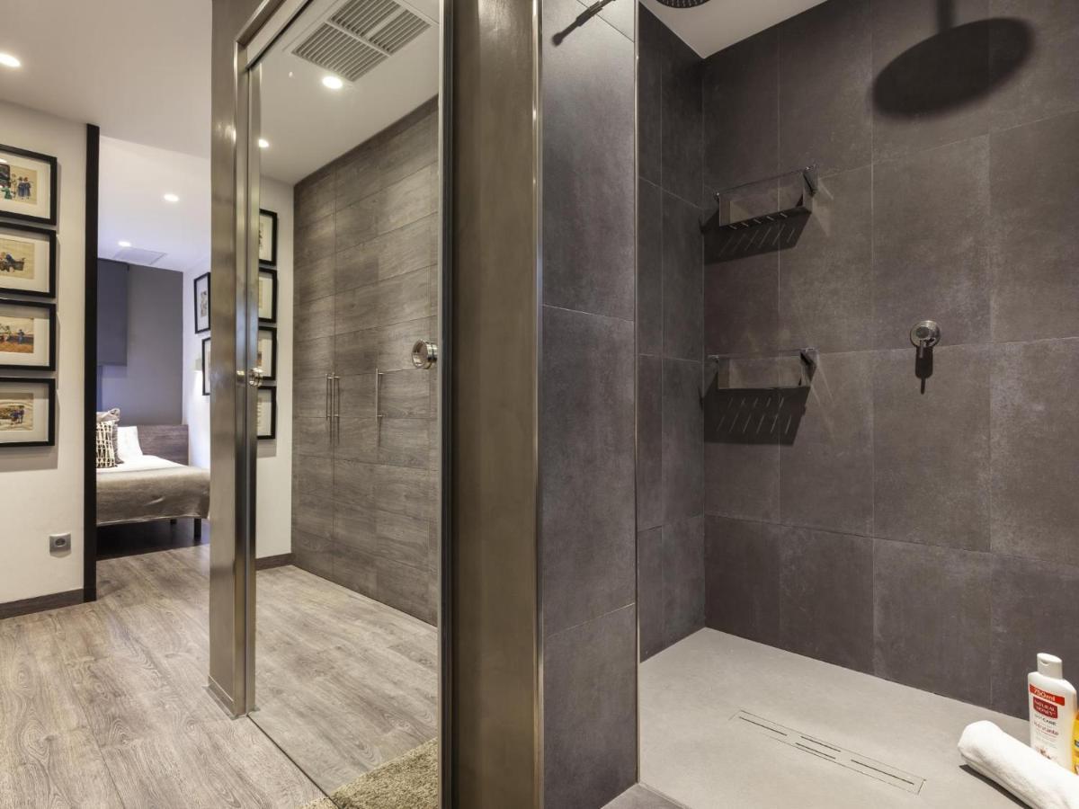 Ferienwohnung Click&Flat Luxury Cabanyes Barcelona Exterior foto