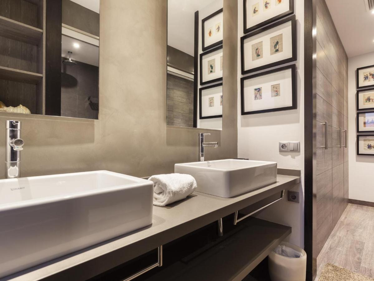 Ferienwohnung Click&Flat Luxury Cabanyes Barcelona Exterior foto